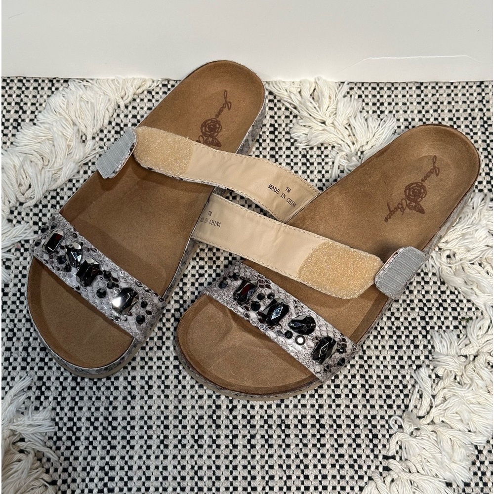 Joan Boyce Strappy Sandals With Jewels - Picture 11 of 12